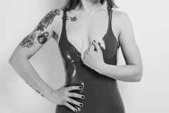 Rack Framboise / photo: Fabrice Labit / latex: Lottie Latex / Rock Mode / 57